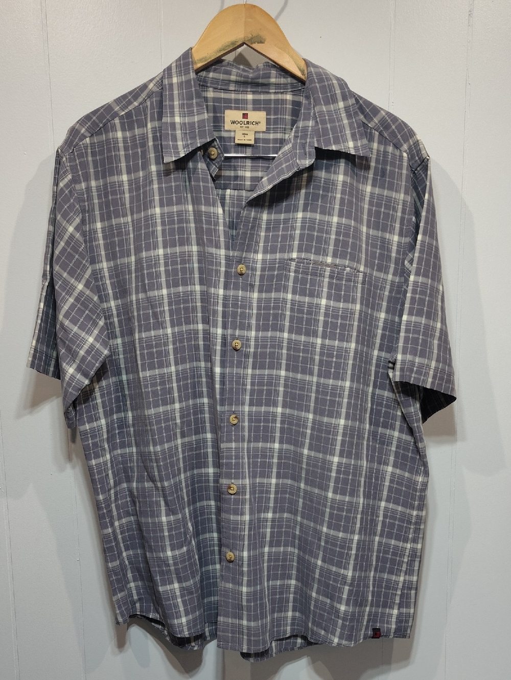 Woolrich Button Down Shirt Gray size Large Plaid Casual Lightweight Summer